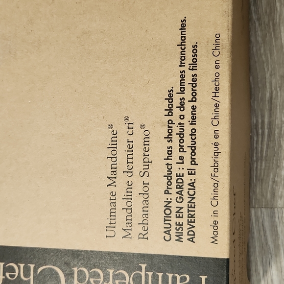 Pampered Chef Ultimate Mandoline #1109 Grater Slicer 4 Blades - Picture 9 of 11